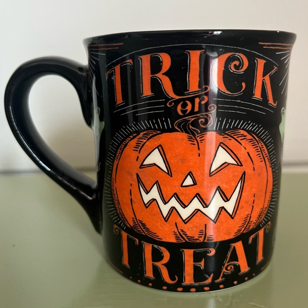 Certified International TRICK OR‎ TREAT Halloween Mug 18oz Large Coffee Mug